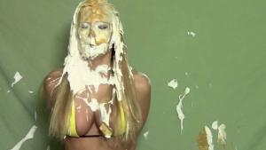 just-the-hits-britney_10.jpg