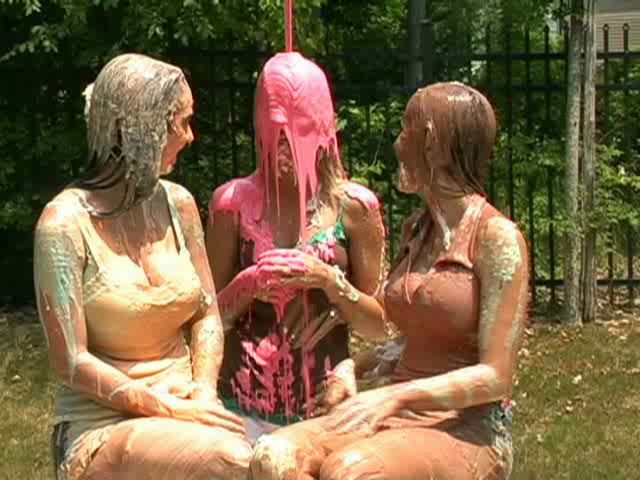 ss58-scene-2-3-girl-slime-2_main.jpg